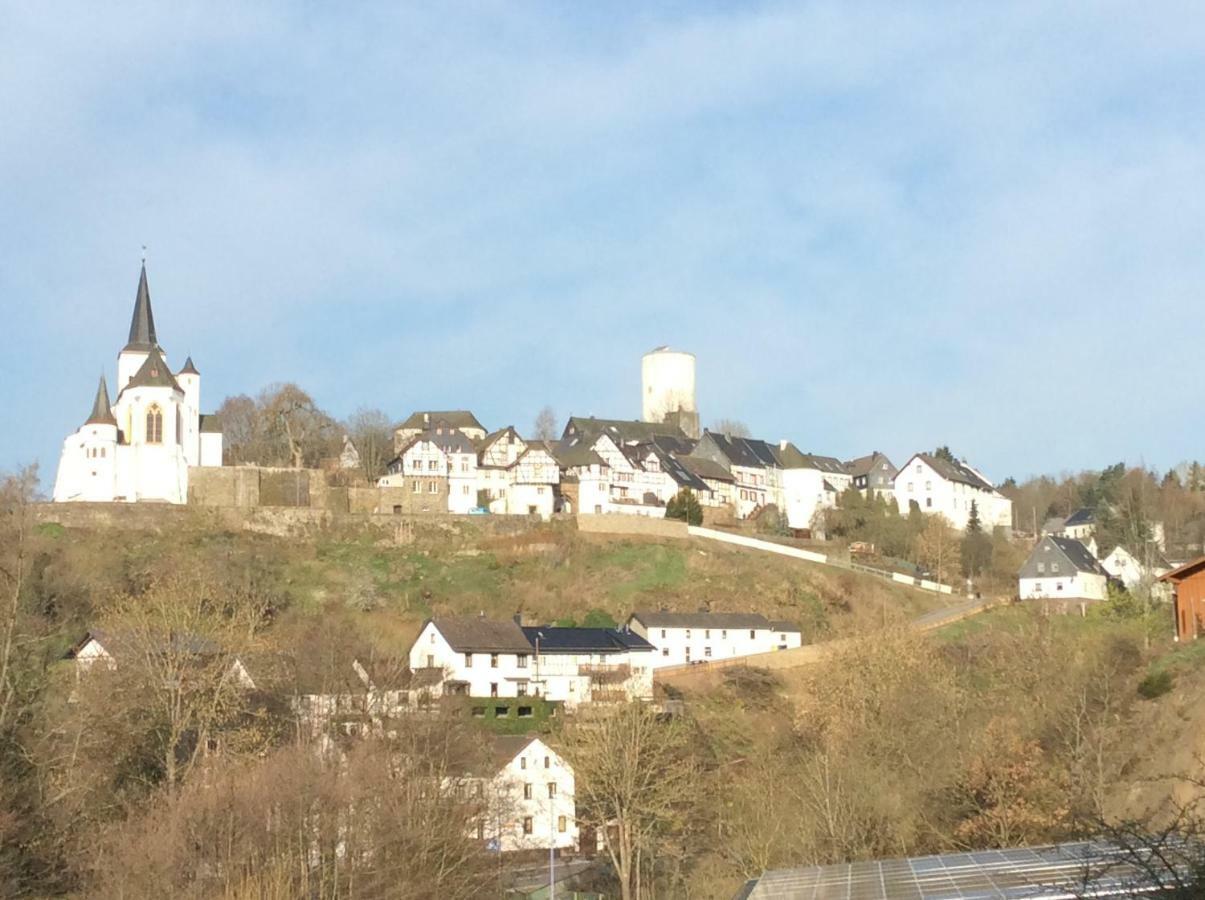 Gastehaus Im Tal 18 Hotel Hellenthal Kültér fotó